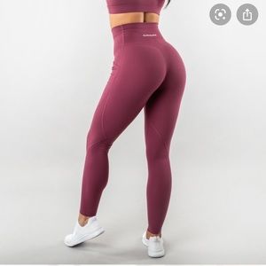 Alphalete Surface Pocket Leggings- Mauve -Small